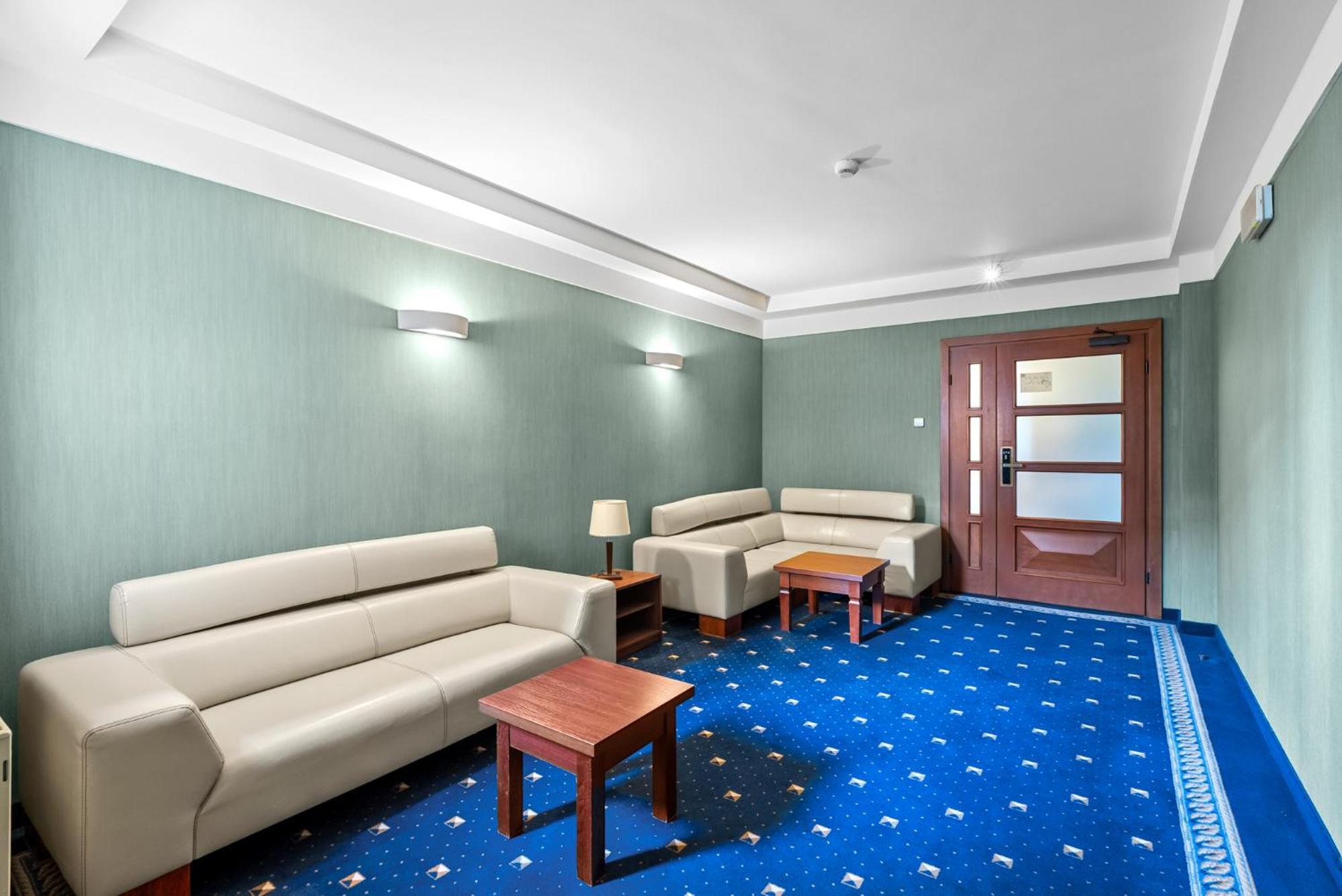 Hotel Diament Vacanza Katowice - Siemianowice Siemianowice Śląskie 外观 照片
